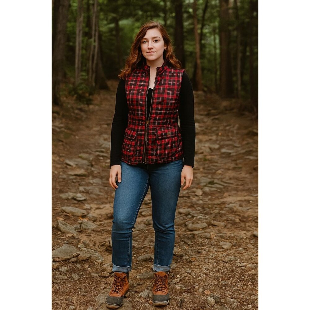 River Rose Plaid Quilted Puffer Vest L Red & Black Cottagecore Preppy Outerwear